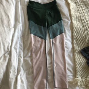 Outdoor voices workout legging